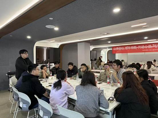 6fb9502209c76bf983ada6f48d2deee9